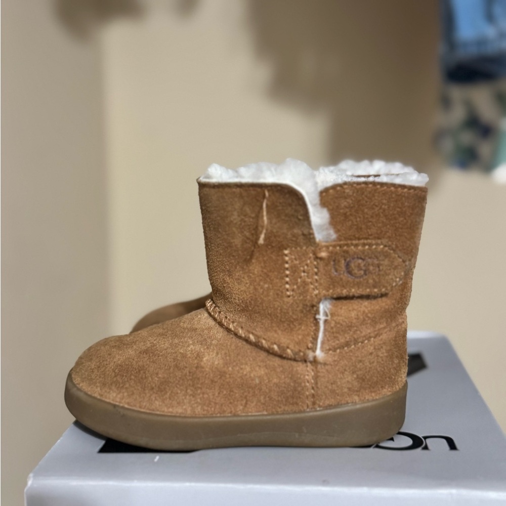 UGG Tan Suede Ankle Boots with Sheepskin Lining